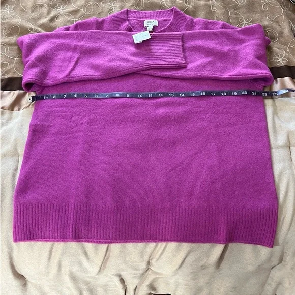 J.Crew Trendy Crewneck Sweater (Size: L) - New with Tags - Picture 6 of 6